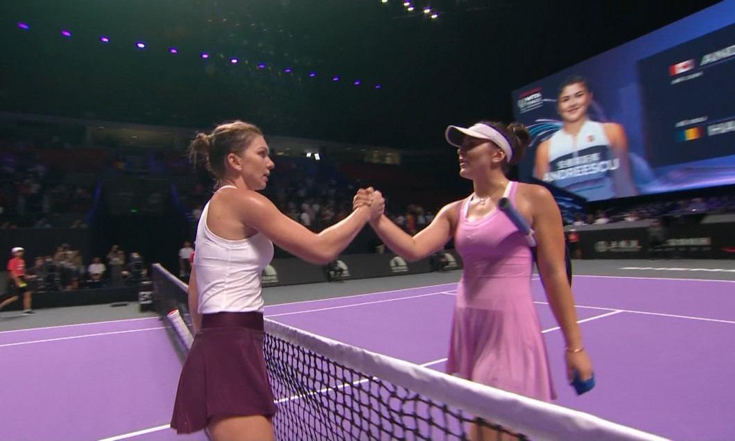 Video Simona Halep Bianca Andreescu 3 6 7 6 6 3 La Turneul Campioanelor Simo S A Impus DupÄƒ Un Meci Electrizant