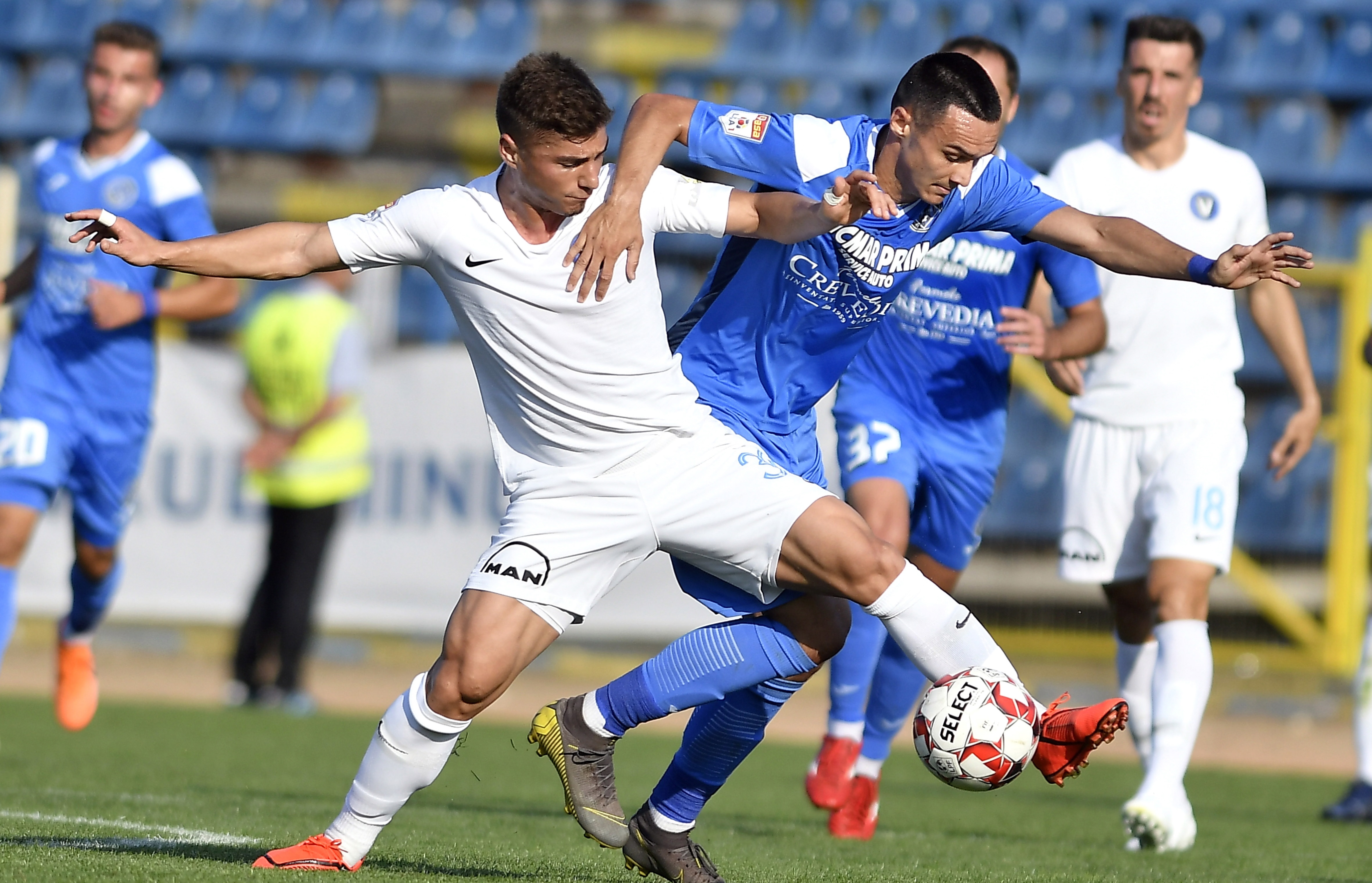 LIVE VIDEO Academica Clinceni - Viitorul, 14:30, Digi Sport 1. Echipele de start. Două remize în sezonul regulat!