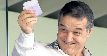 Momentul mult aşteptat de Gigi Becali! Florin Tănase, asaltat de oferte. Suma cea mai mare va fi acceptată