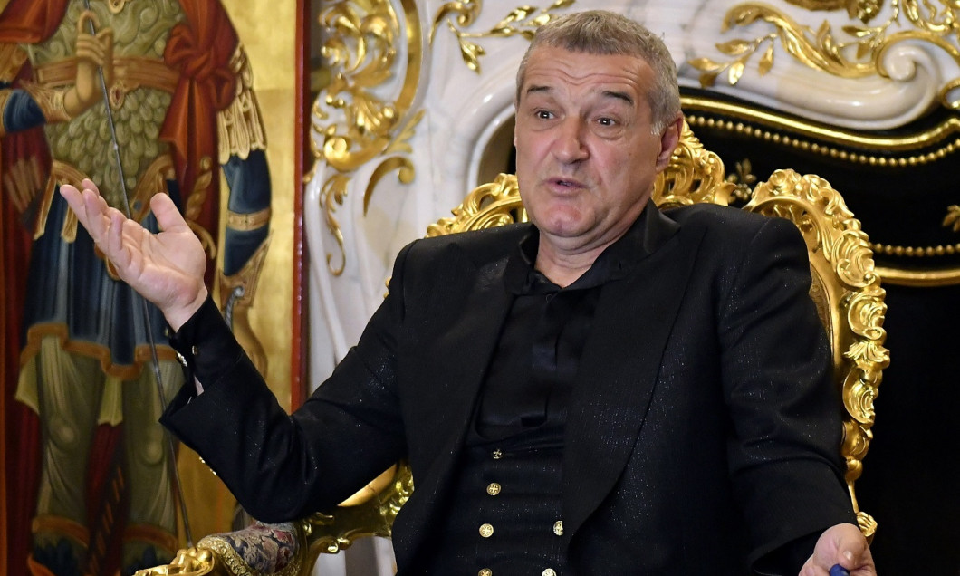 FOTBAL:PREZENTARE BOGDAN ANDONE LA FCSB (5.06.2019)
