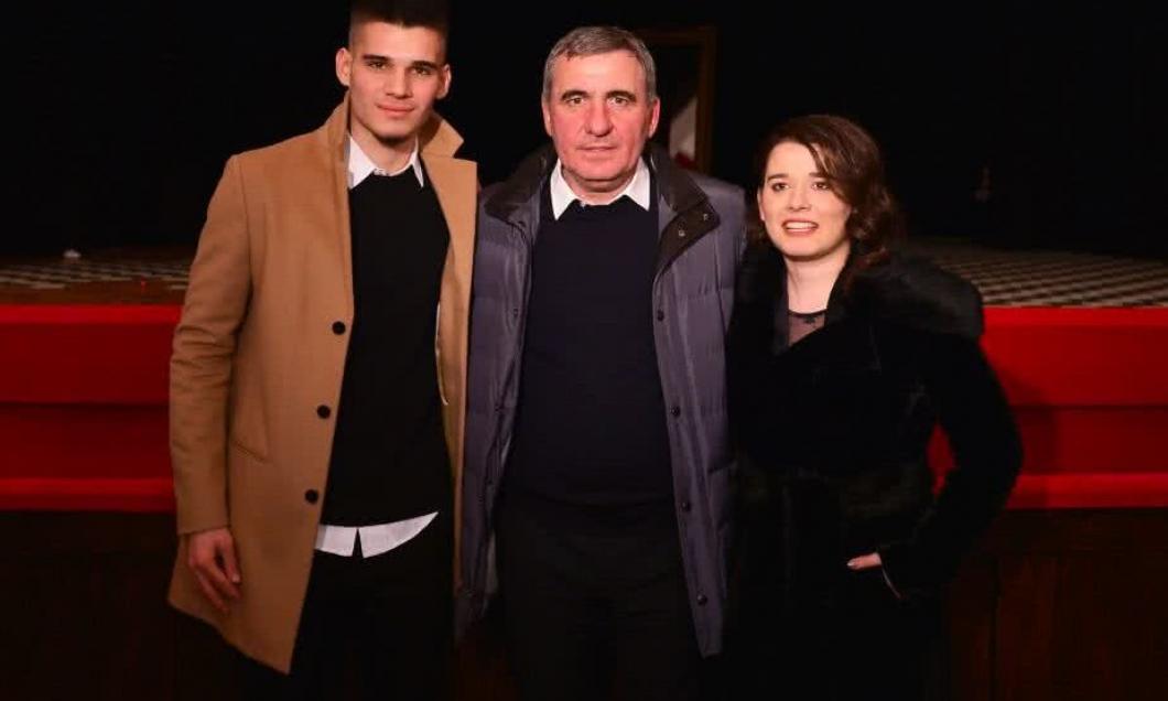 Cum a reacționat Kira Hagi când Gică Hagi i-a cerut să-i plătească mesele și concediile la bătrânețe