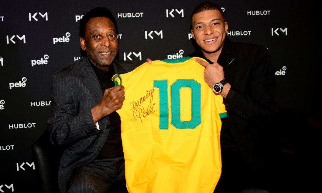 "Hublot Loves Football" : Pele &amp; Kylian Mbappe Meeting In Paris