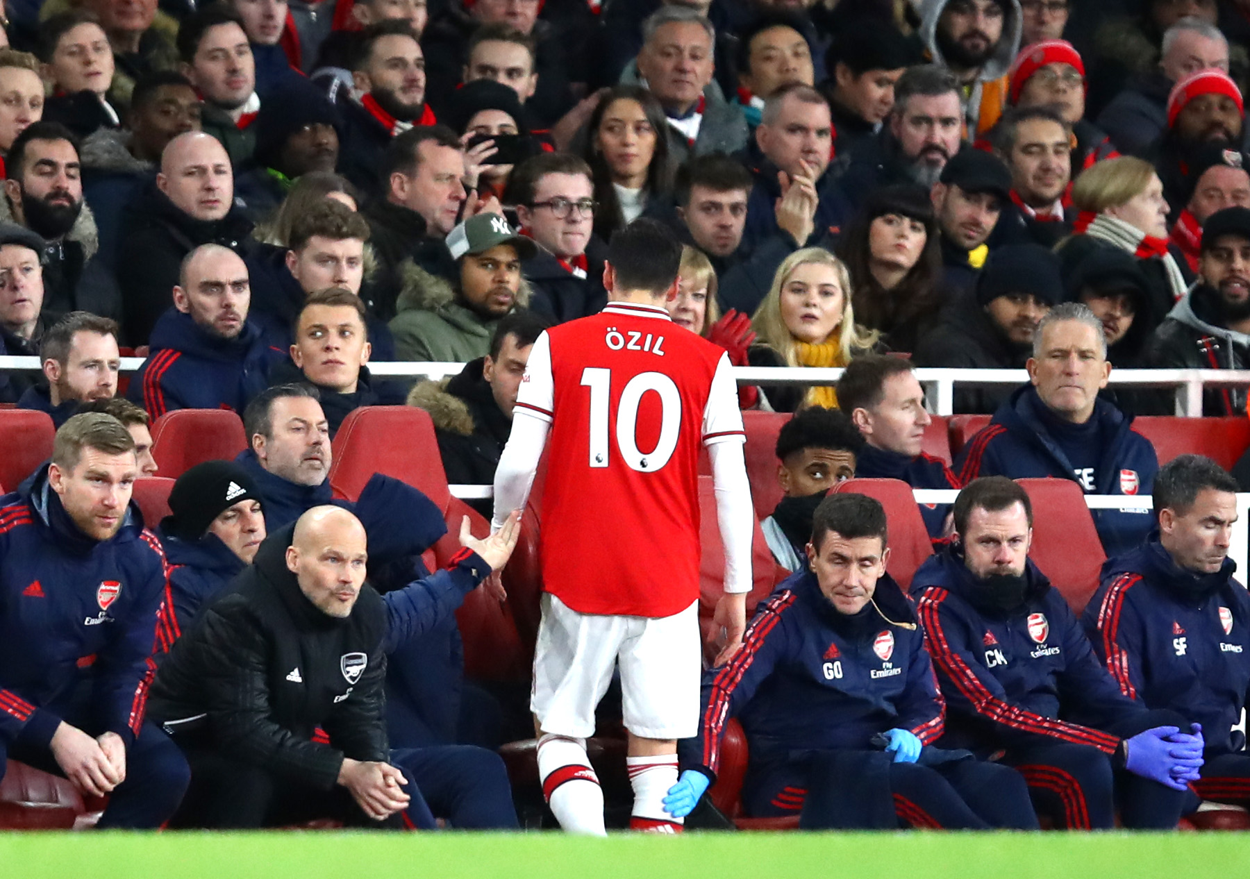 Ruptura Arsenal - Ozil provoacă reacții dure în fotbalul englez. Owen Hargreaves s-a dezlănțuit