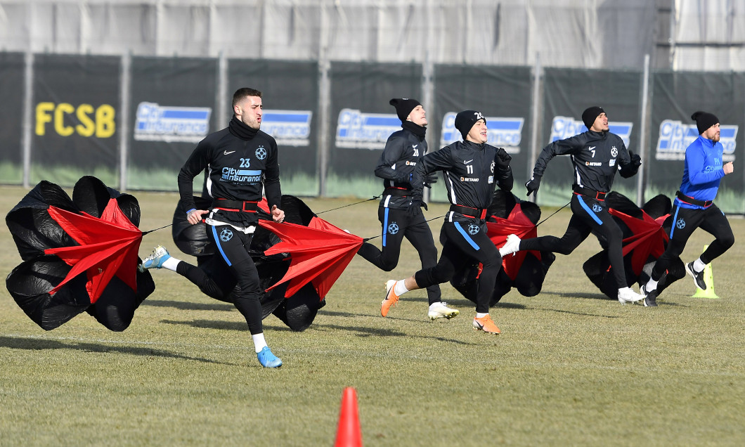 FOTBAL:ANTRENAMENT FCSB (10.01.2020)