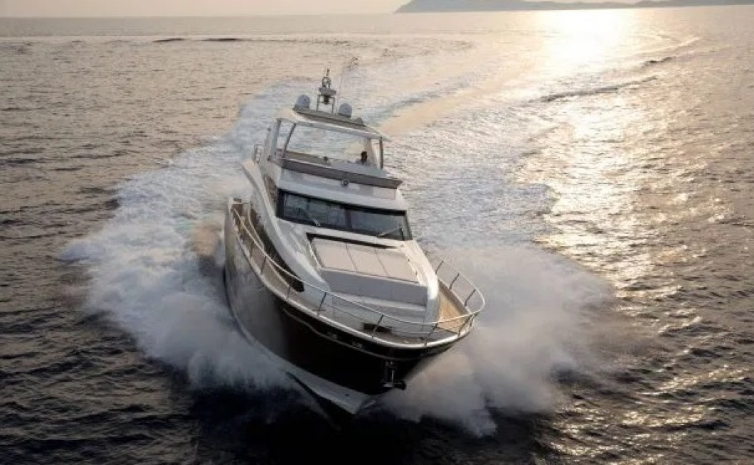 Prestige 750
