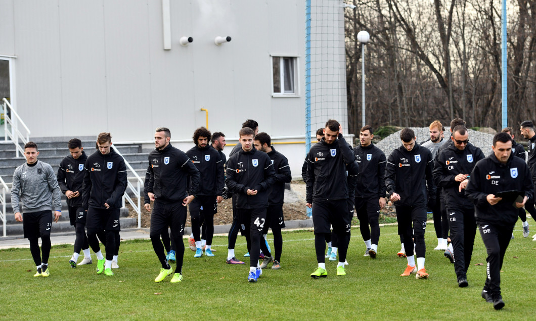 FOTBAL:REUNIRE LOT UNIVERSITATEA CRAIOVA (5.01.2020)