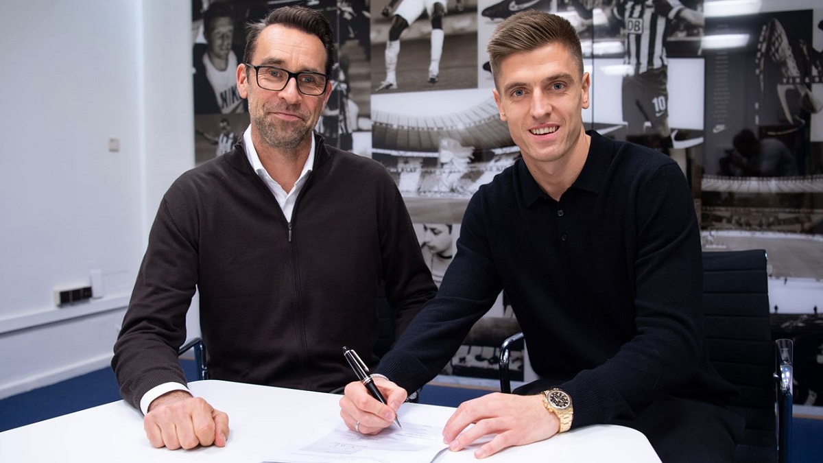 Polonezul Krzysztof Piatek s-a întors în Serie A