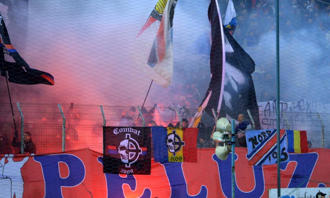 Dinamo - FCSB | Fanii roș-albaștrilor dau năvală la derby! Biletele se vând ca pâinea caldă