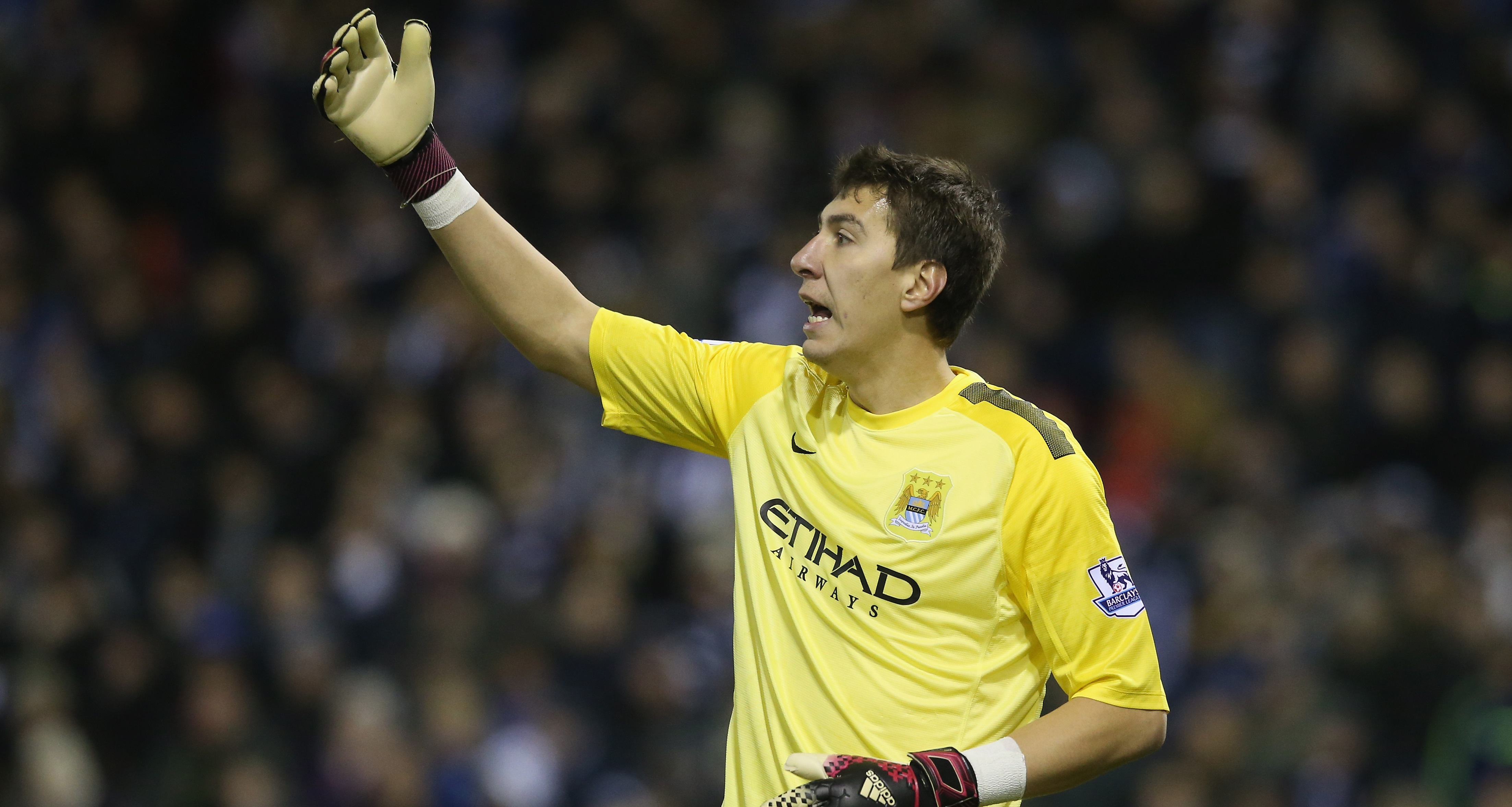 Dezastrul de la Manchester City îl afectează și pe Costel Pantilimon! Românul ar putea pierde medalia de campion din 2014