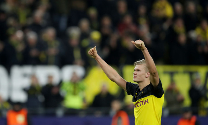 Borussia Dortmund v Paris Saint-Germain - UEFA Champions League Round of 16: First Leg