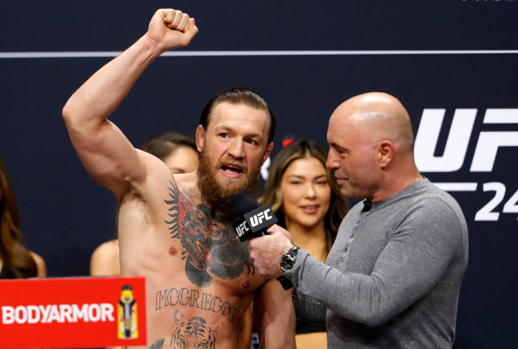 Conor McGregor - Manny Pacquaio devine lupta secolului! Noul contract semnat de boxerul filipinez