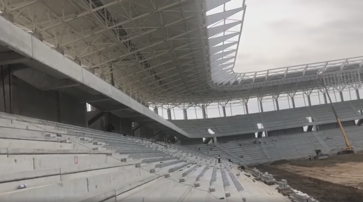 Stadionul Steaua are acoperişul urcat aproape în totalitate. Ce împiedică punerea gazonului