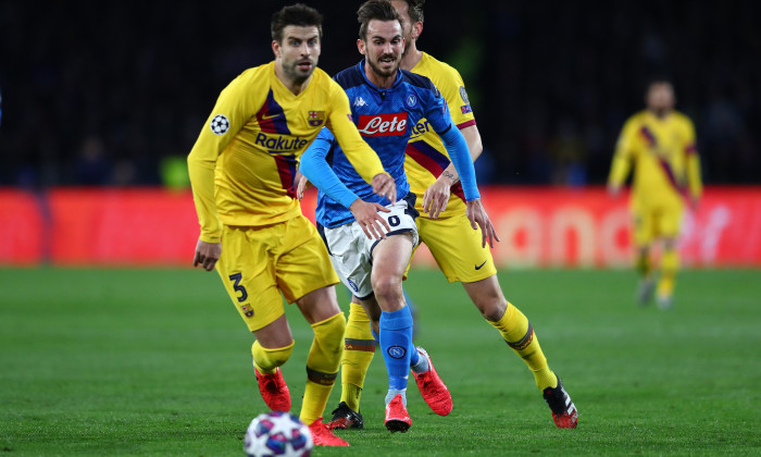 SSC Napoli v FC Barcelona - UEFA Champions League Round of 16: First Leg