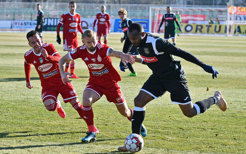 Încă un conducător din Liga 1 anunță reluarea fotbalului. Noi asta ne dorim