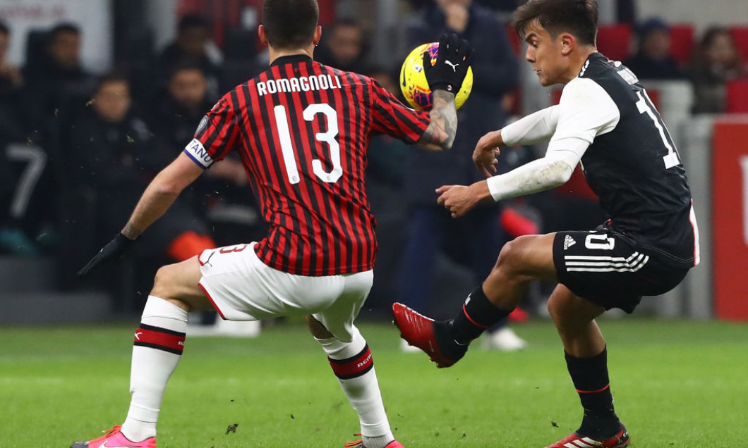 AC Milan v Juventus - Coppa Italia: Semi Final