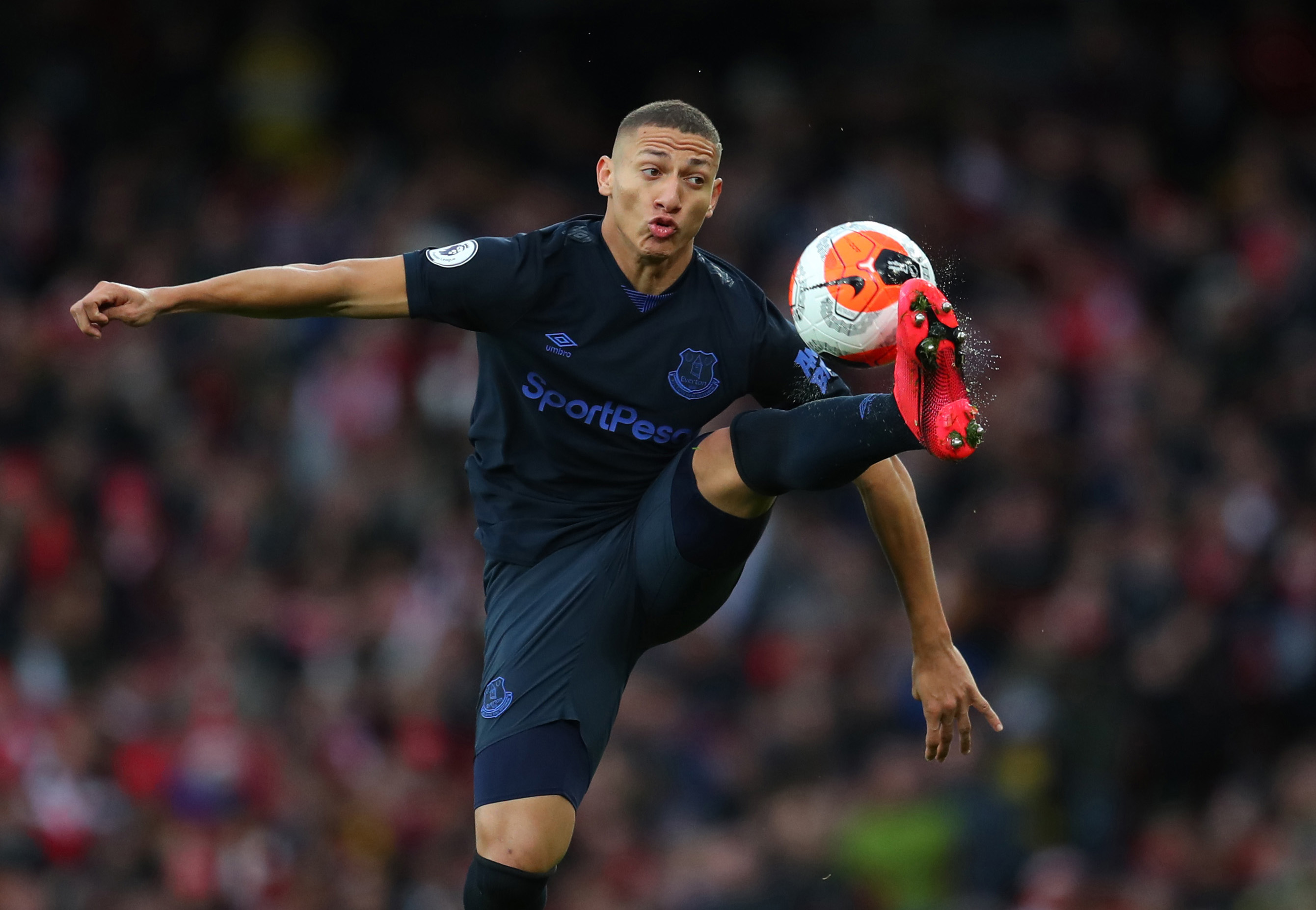 Richarlison, exemplu pentru Pickford, care s-a dus la bere în plină pandemie de coronavirus. Cum a apărut atacantul