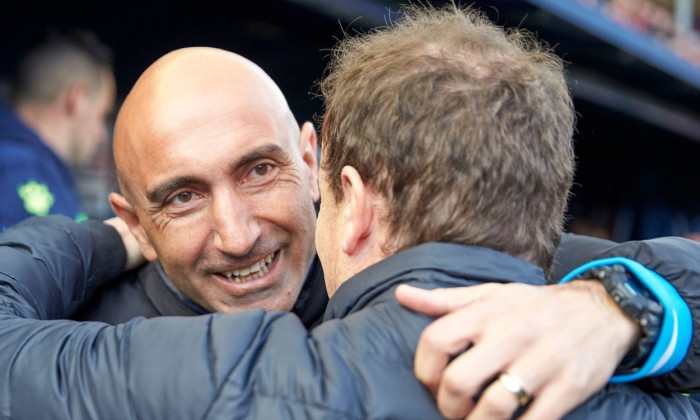 Jagoba Arrasate (Coach; CA Osasuna) and Abelardo Fernndez Antua (coach; RCD Espanyol) are seen before the Spanish football of La Liga Santander, match between CA Osasuna and RCD Espanyol at the Sadar stadium in Pamplona.(Final score; CA Osasuna 1:0 RCD Es