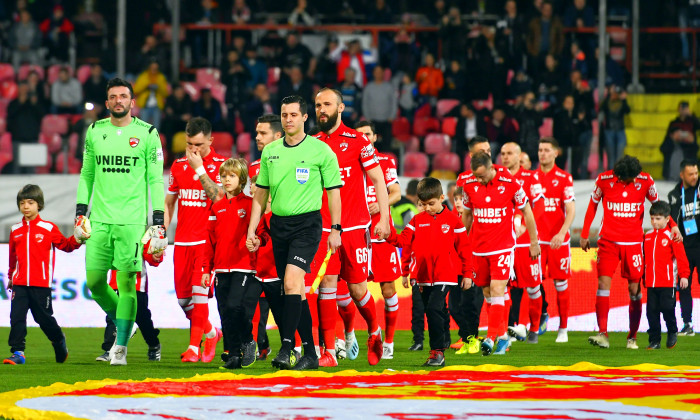 FOTBAL:ACADEMICA CLINCENI-DINAMO BUCURESTI, CUPA ROMANIEI (3.03.2020)