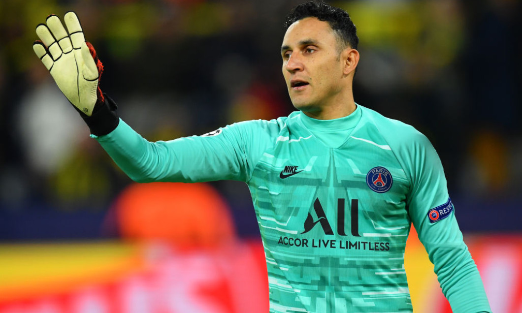 Borussia Dortmund v Paris Saint-Germain - UEFA Champions League Round of 16: First Leg