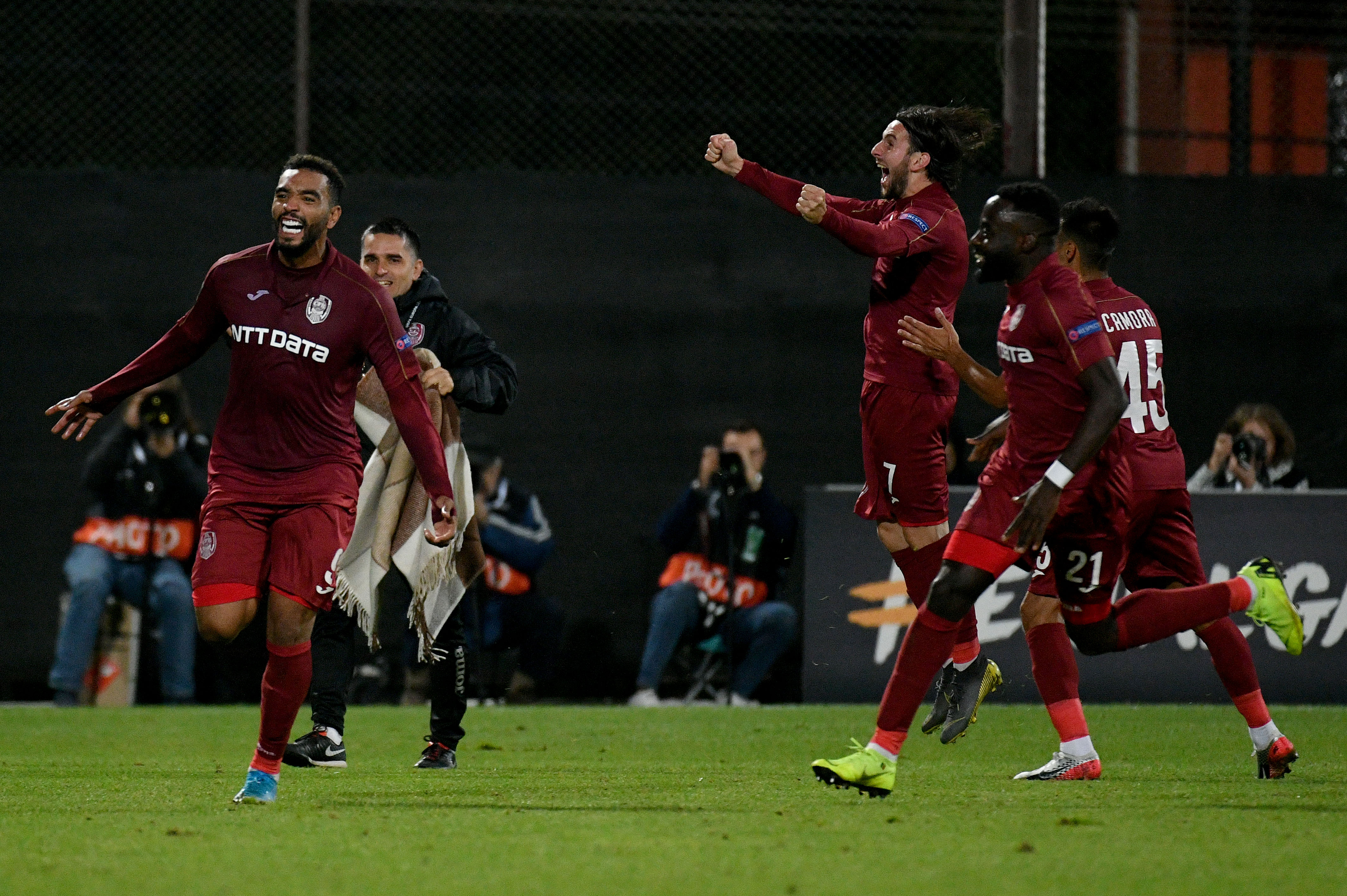 Billel Omrani, liber să aleagă! Atacantul nu a semnat prelungirea cu CFR Cluj. Va profita FCSB?