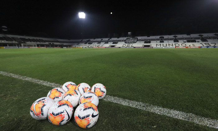 Olimpia v Defensa y Justicia - Copa CONMEBOL Libertadores 2020