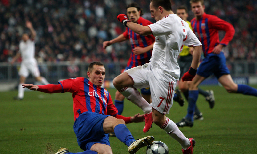 Bayern Muenchen v Steaua Bucuresti - UEFA Champions League