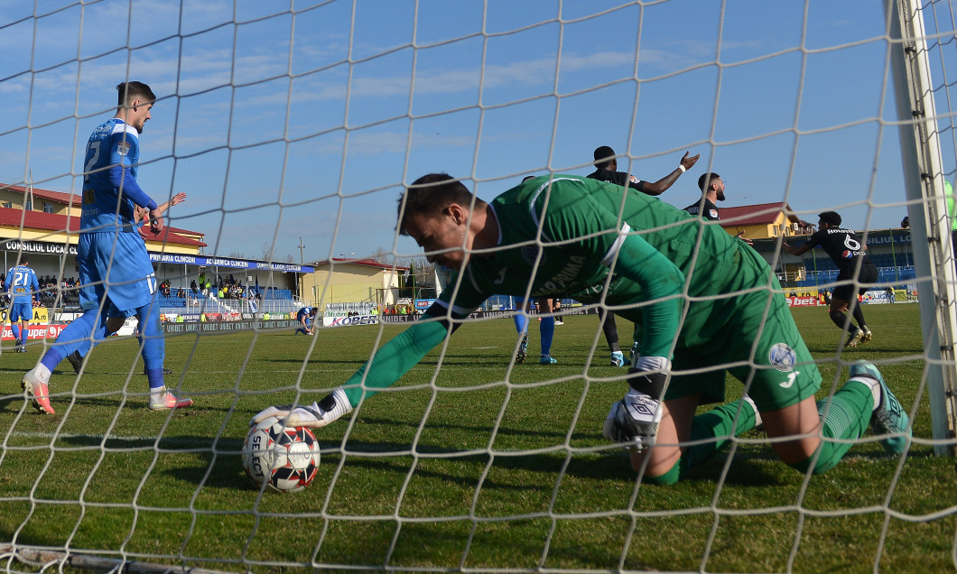 FOTBAL:ACADEMICA CLINCENI-FC VIITORUL, LIGA 1 CASA PARIURILOR(7.03.2020)