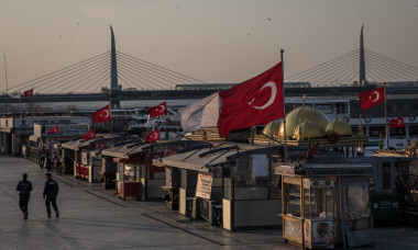 Turkey Imposes Weekend Lockdown In Major Cities To Curb Coronavirus Spread