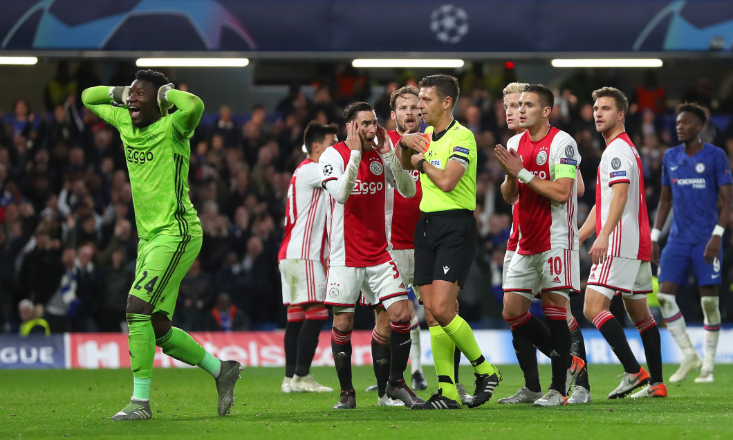 Chelsea FC v AFC Ajax: Group H - UEFA Champions League