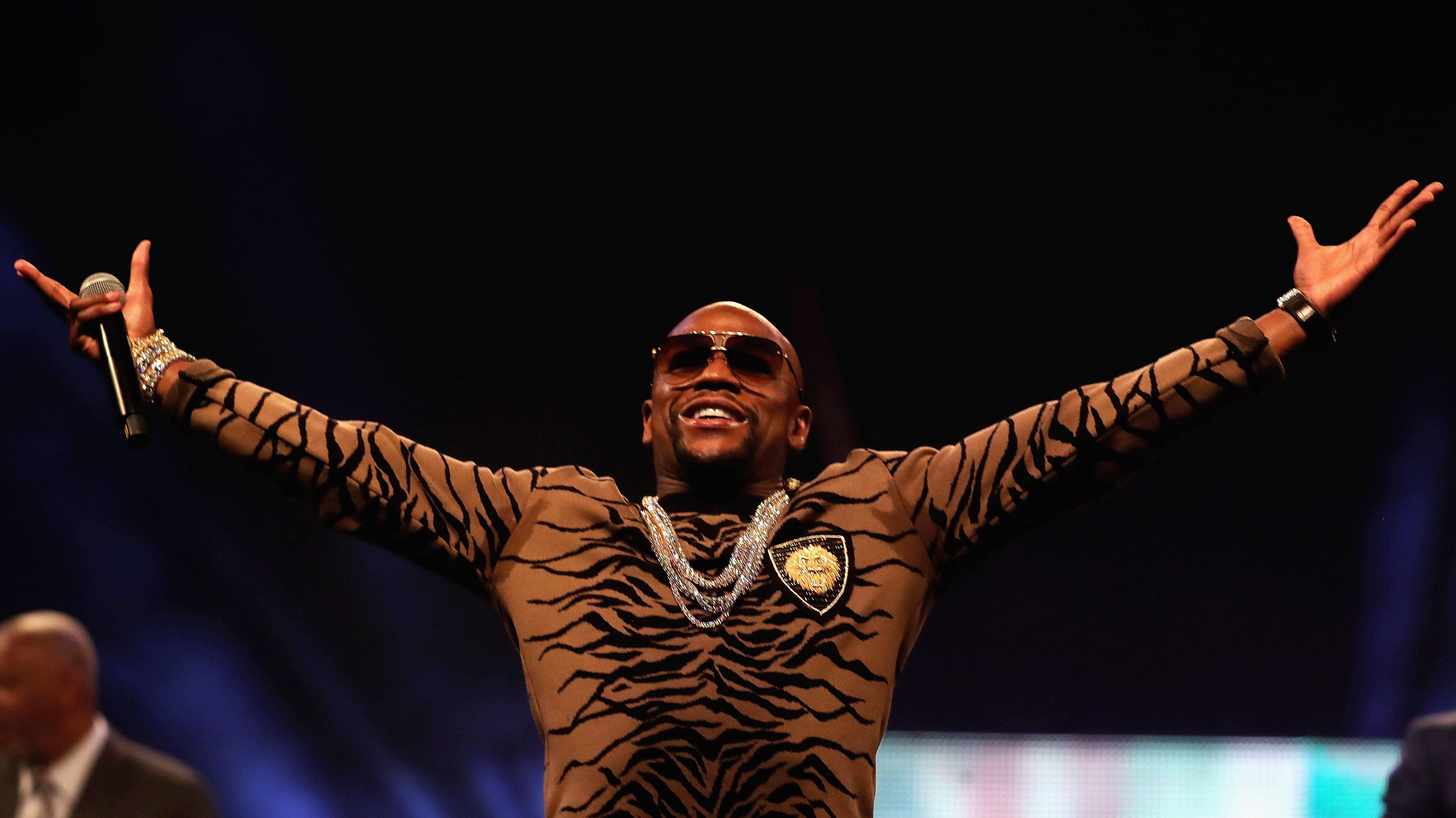 Floyd Mayweather face bani grei și pe timp de pandemie. Afacerea care îi aduce mii de euro: ”Întreabă-mă orice!”