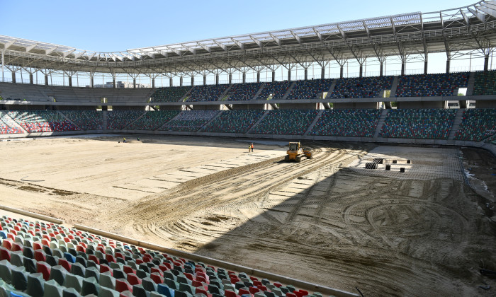 LUCRARI DE CONSTRUCTIE LA STADIONUL GHENCEA DIN BUCURESTI (28.04.2020)
