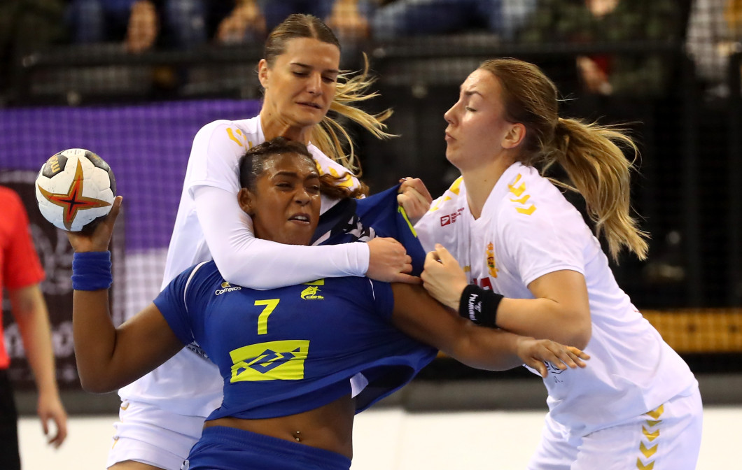 Brazil v Montenegro - 2017 IHF Women's Handball World Championship Germany