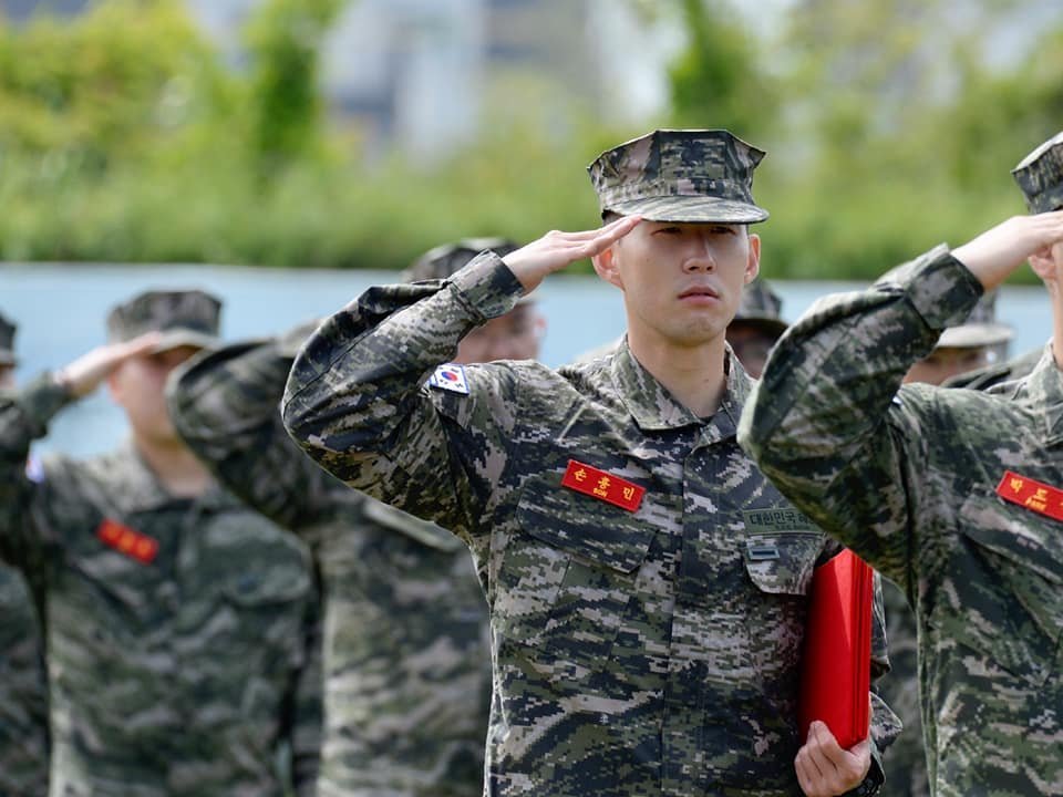 Heung-min Son a fost declarat unul dintre cei mai buni cinci soldaţi din unitate