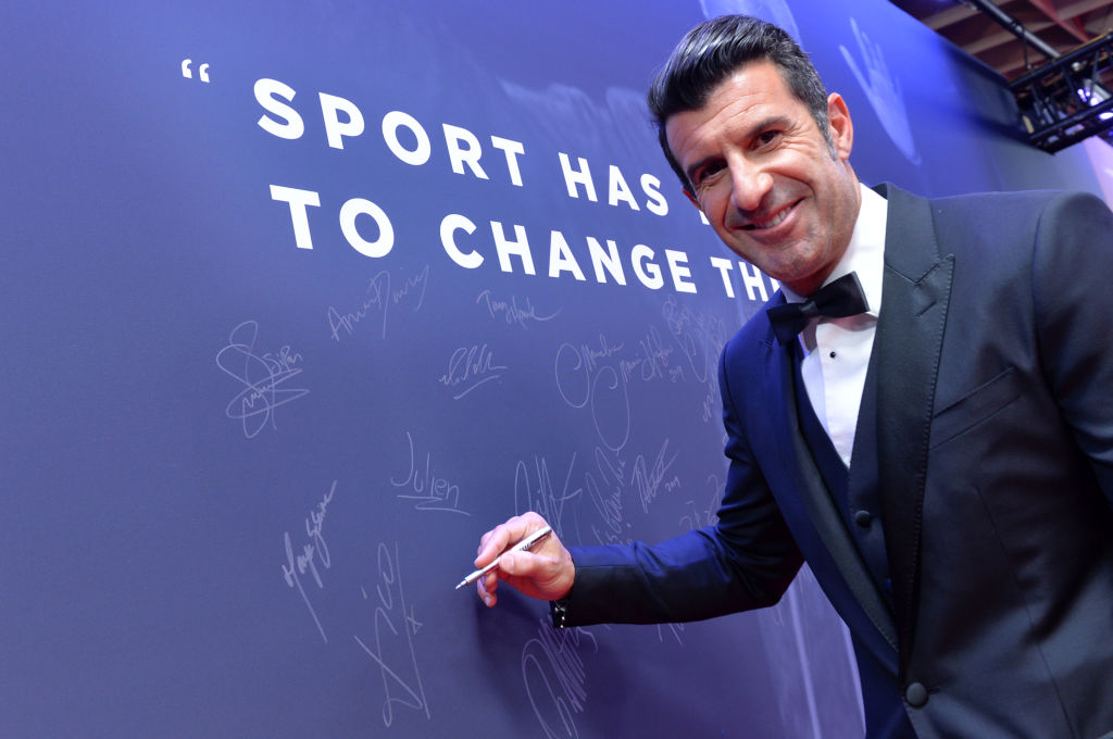 Figo a dat scorul final la Barcelona - Real Madrid