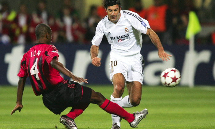 Fussball: CL 04/05, Bayer 04 Leverkusen-Real Madrid