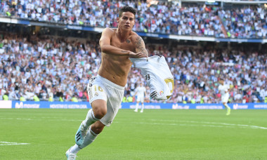 Real Madrid CF v Granada CF - La Liga