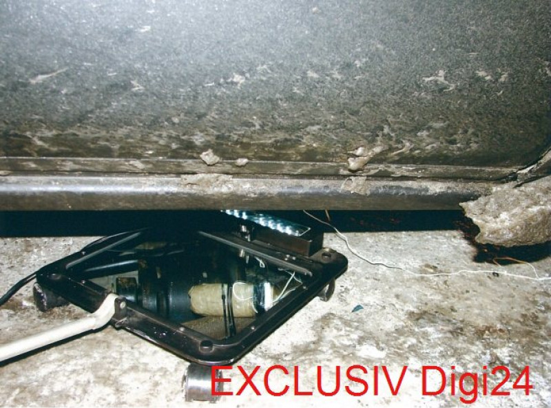 Imagini cu bomba de la Piatra Neamţ