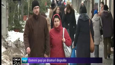 oameni 20pusi 20pe 20drumiri 20degeaba-42377