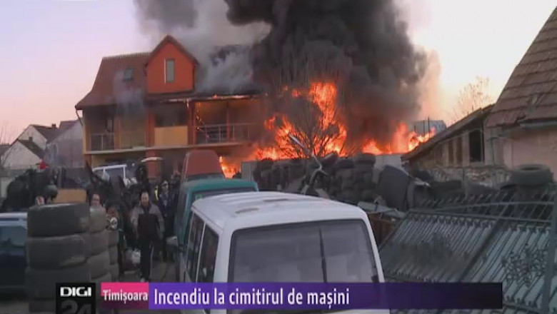 n0730 20incendiu 20la 20cimitirul 20de 20masini 20050313 20timisoara-52944