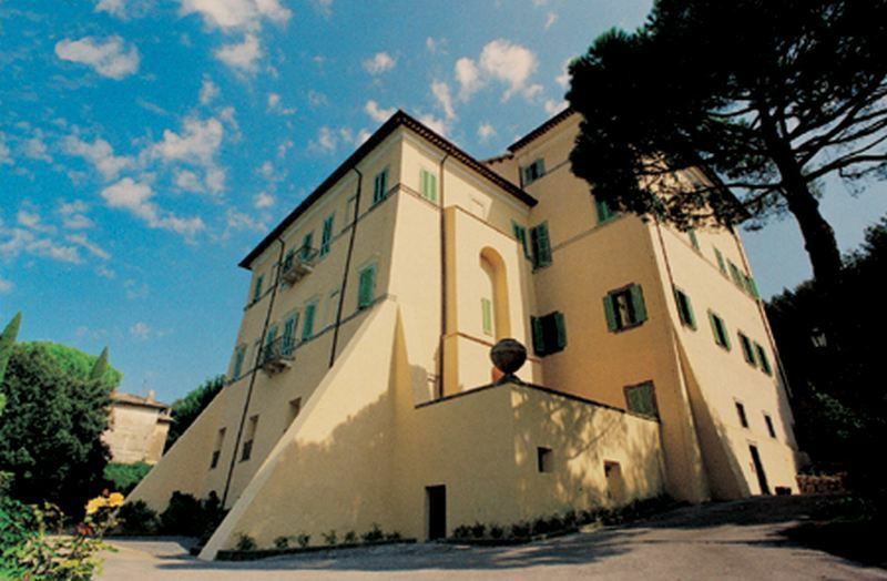 Castelul Gandolfo, locul în care Papa își va petrece următoarea perioadă |www.vaticanstate.va
