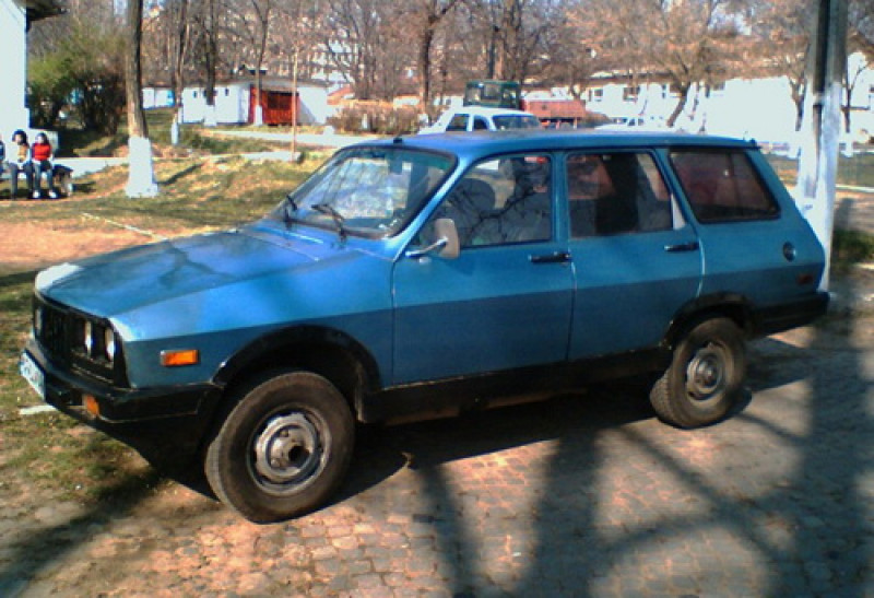 Dacia Deceneu 