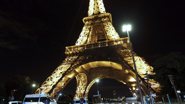 TURNUL EIFFEL-AFP Mediafax Foto-PATRICK KOVARIK