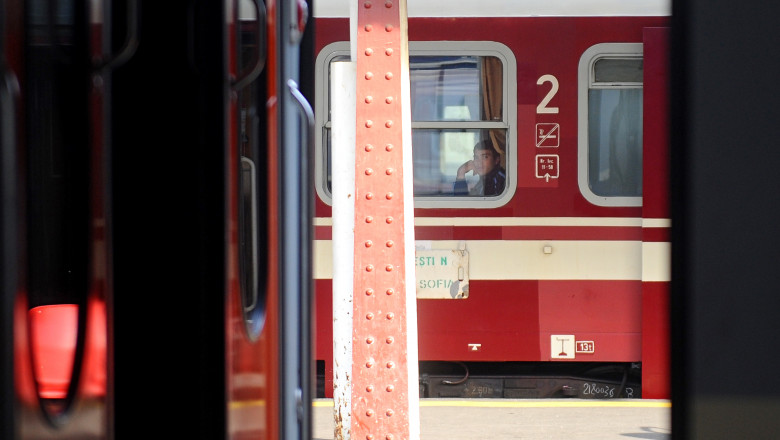 tren in gara de nord mfax