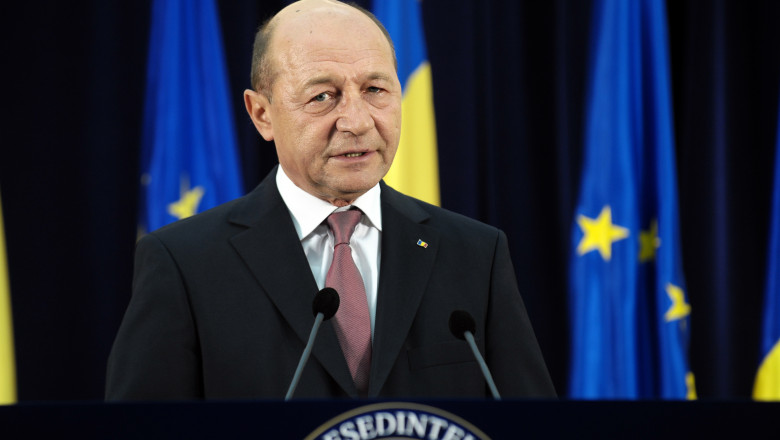 basescu 20noua 20tribuna 203 20presidency 20ro-37292