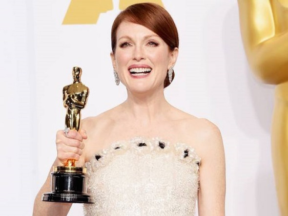 julianne-moore oscar-v3