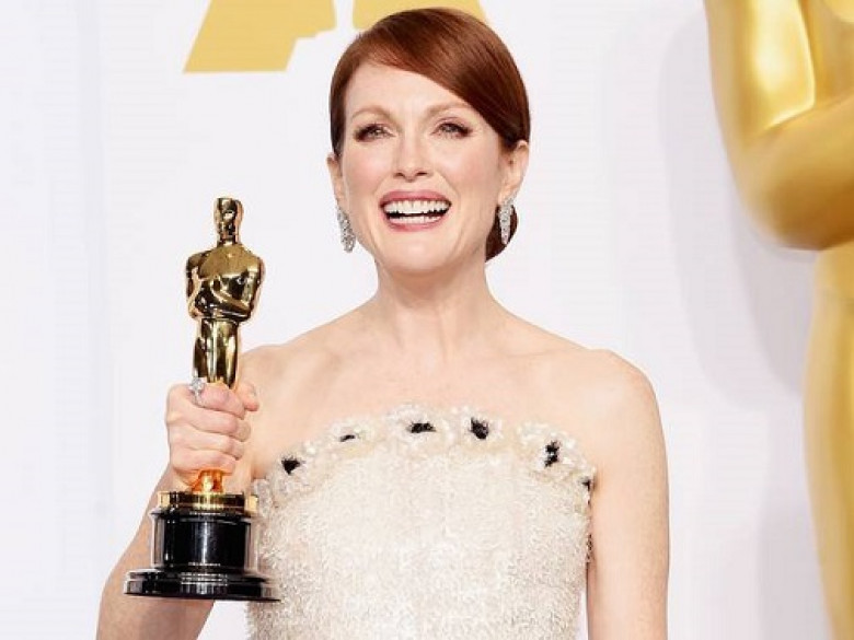 julianne-moore oscar-v3