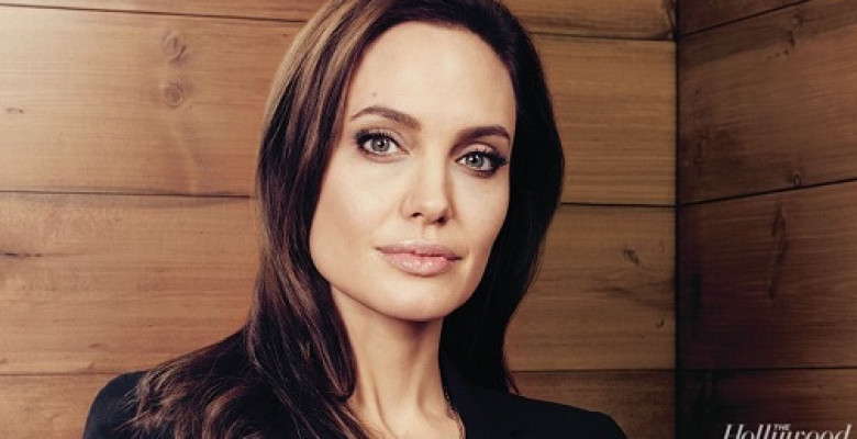 Angelina Jolie Va Juca In “murder In Orient Express” 