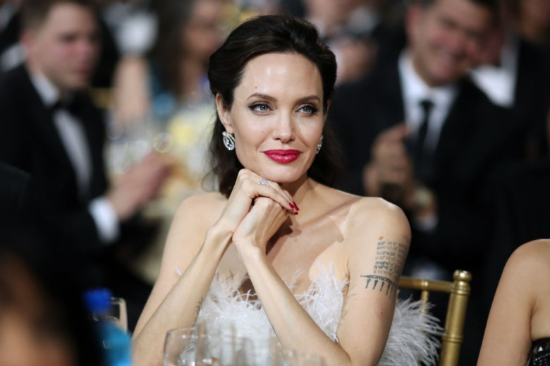 angelina jolie slaba