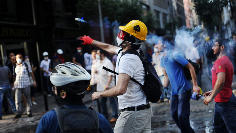 5791314-AFP Mediafax Foto-BULENT KILIC