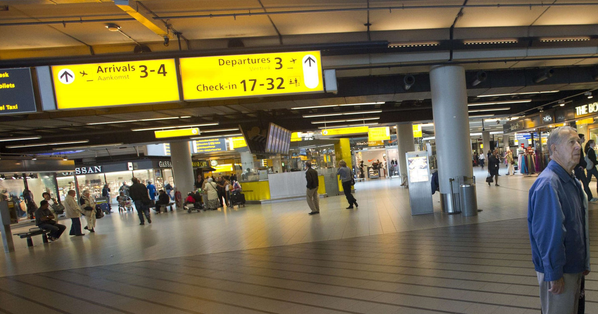 Cel mai mare aeroport din Europa ar putea fi închis Digi24